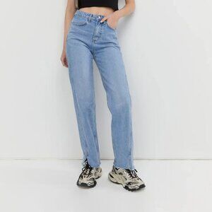 Oak + Fort Leg Jean with Split Hem - Size Small